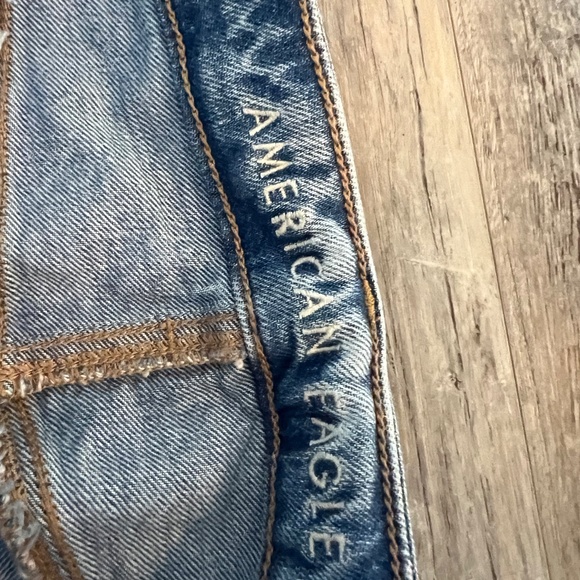 American Eagle Ripped Mom Jeans - Picture 7 of 8
